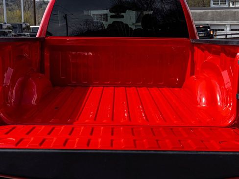 Used 2023 RAM 1500 Big Horn AWD/4WD image 30