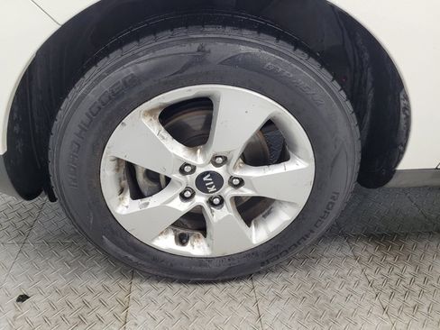 Used 2019 Kia Soul image 31