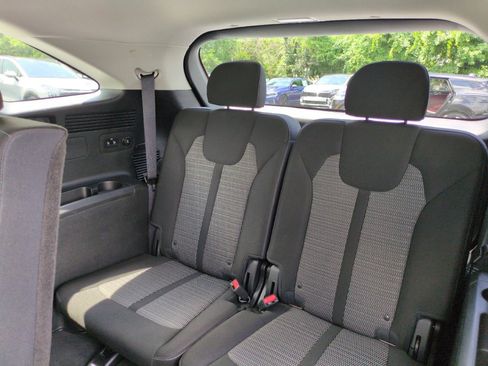 Certified 2023 Kia Sorento LX FWD image 24