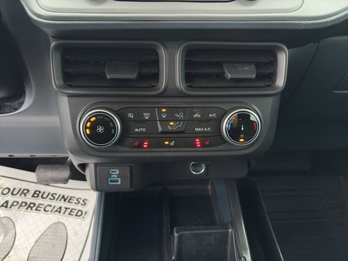 Used 2024 Ford Maverick XLT w/ XLT Luxury Package image 14