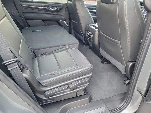 Used 2021 GMC Yukon Denali w/ Denali Ultimate Package image 15