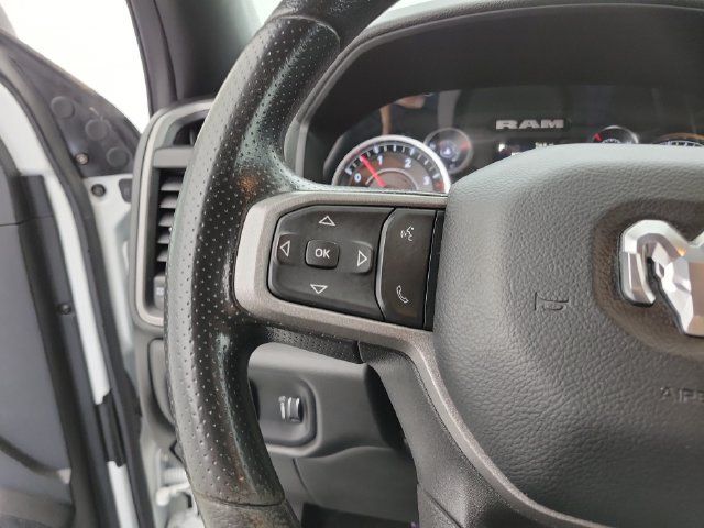 Used 2024 RAM 3500 Tradesman w/ Chrome Appearance Group AWD/4WD image 19