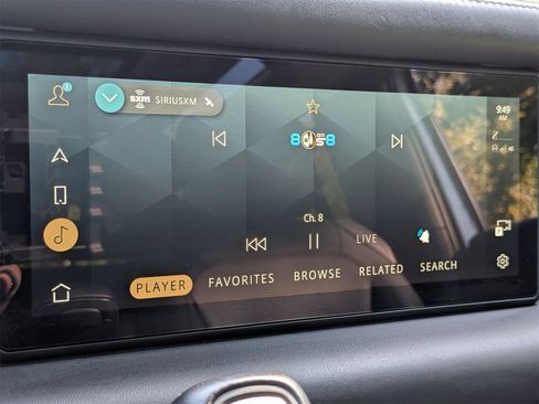 Used 2023 Land Rover Defender 90 S image 22