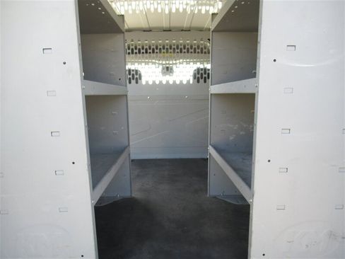 Used 2019 Ford Transit Connect XL image 9