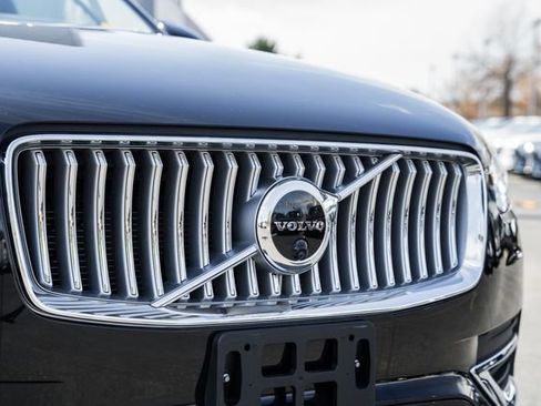 Certified 2023 Volvo XC90 B6 Plus w/ Protection Package Premier image 12