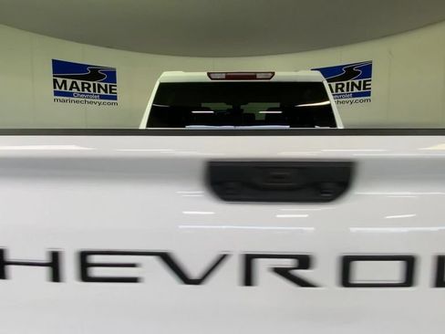 Used 2022 Chevrolet Silverado 2500 Custom w/ Gooseneck/5TH Wheel Package AWD/4WD image 9