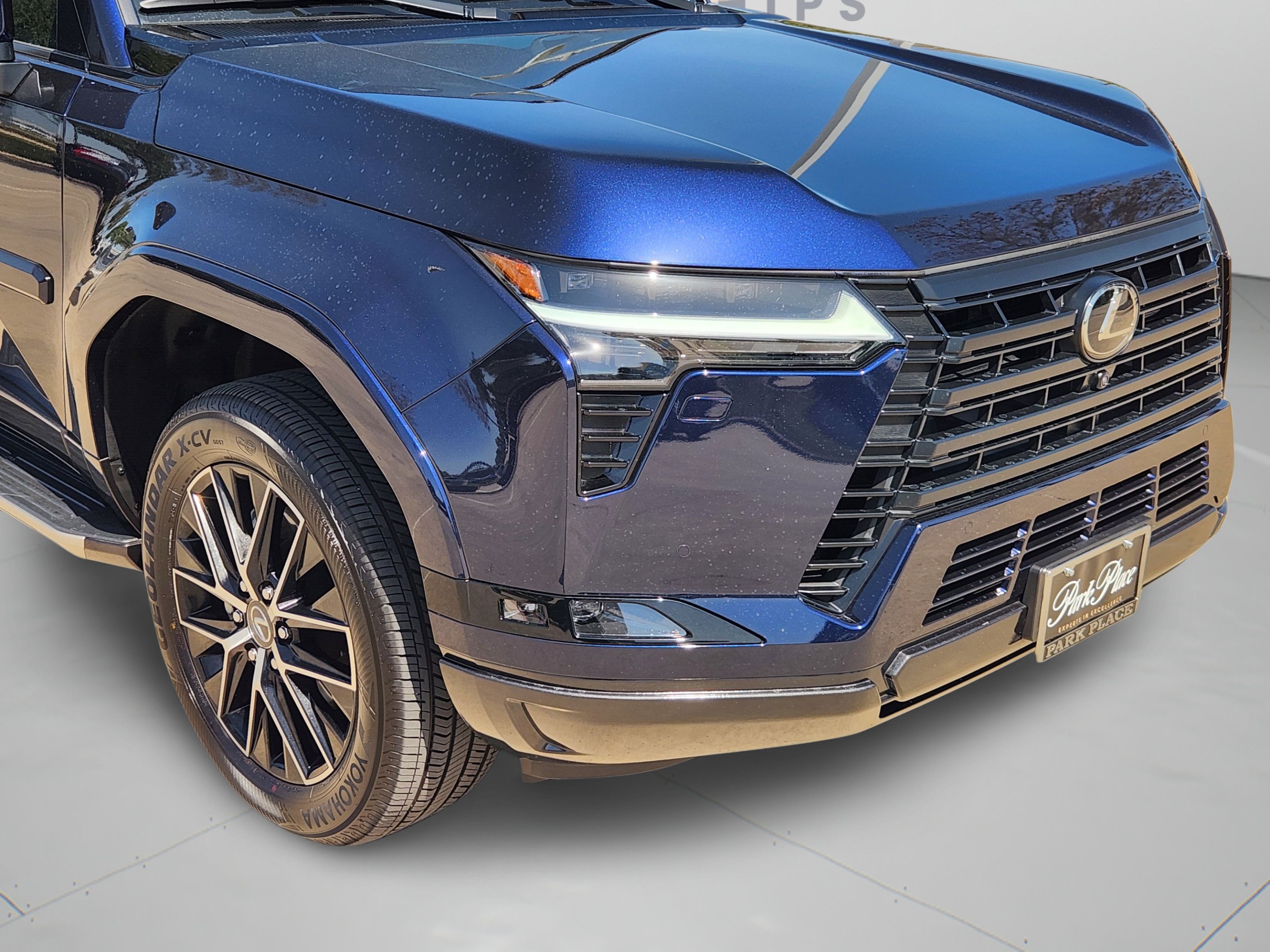 Certified 2026 Lexus GX 550 w/ Cold Area Package AWD/4WD image 32