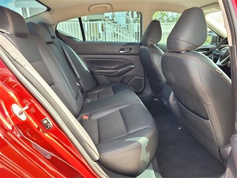 Used 2019 Nissan Altima 2.5 SR image 16