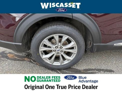 Certified 2023 Ford Explorer XLT w/ Equipment Group 202A image 32