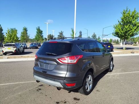 Used 2015 Ford Escape SE AWD/4WD image 3