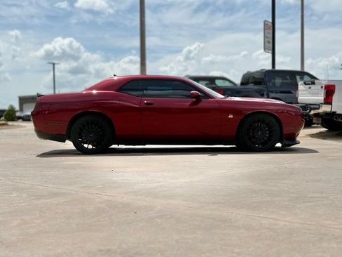 Used 2021 Dodge Challenger R/T Scat Pack RWD image 8