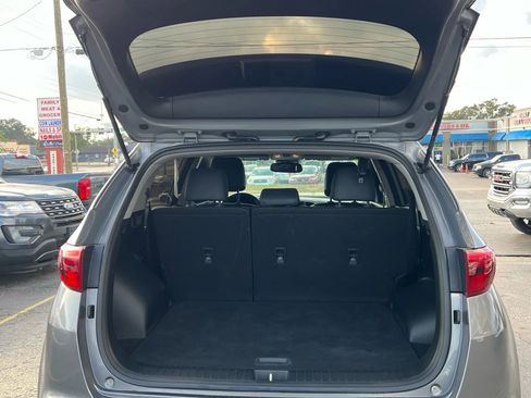 Used 2017 Kia Sportage EX FWD image 18