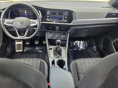 Used 2024 Volkswagen Jetta Sport FWD image 13