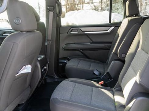 Used 2025 GMC Acadia Elevation w/ LPO, Floor Liner Package image 13