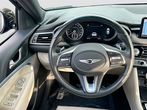 Used 2023 Genesis G70 2.0T image 20