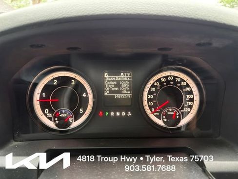 Used 2015 RAM 2500 Tradesman w/ Chrome Appearance Group AWD/4WD image 16