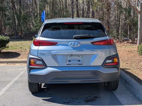 Used 2019 Hyundai Kona SE image 4