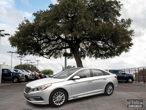 Used 2015 Hyundai Sonata Limited w/ Option Group 05 image 1