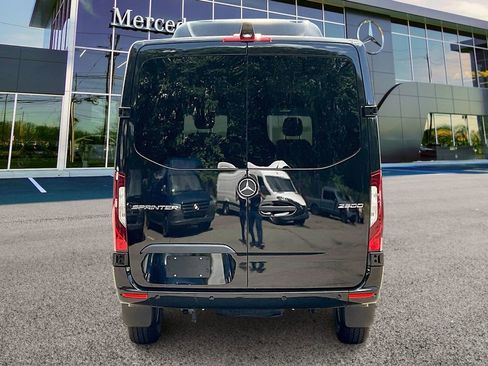 New 2025 Mercedes-Benz Sprinter 144 Cargo image 4