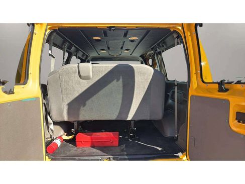Used 2014 Ford E-250 and Econoline 250 image 9