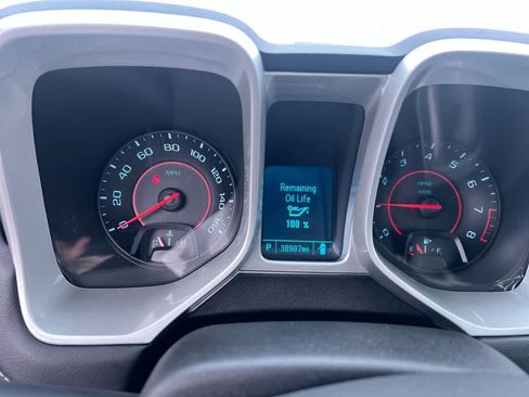 Used 2014 Chevrolet Camaro LS RWD image 15