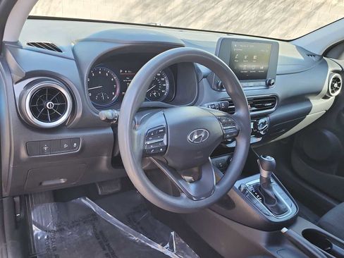 Used 2022 Hyundai Kona SEL w/ Cargo Package image 2