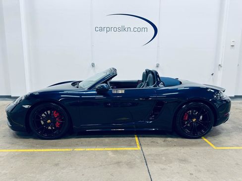 Used 2019 Porsche 718 Boxster GTS RWD image 4