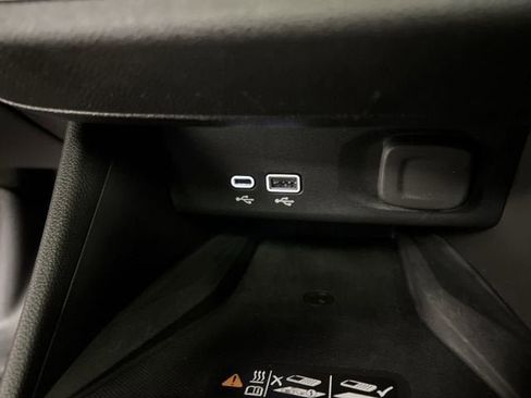 Certified 2025 Buick Envista Sport Touring w/ Convenience I Package FWD image 34