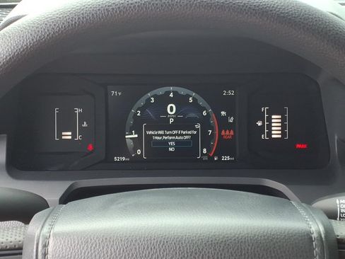 Certified 2025 Toyota Tacoma SR AWD/4WD image 15