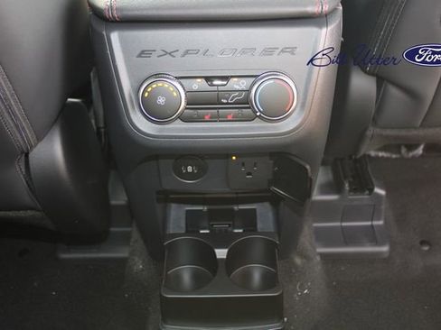 New 2026 Ford Explorer ST-Line w/ ST-Line Street Pack image 11