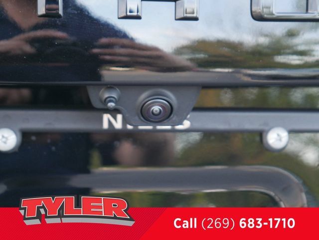 New 2026 Chevrolet Tahoe Z71 w/ Z71 Off-Road Package AWD/4WD image 16