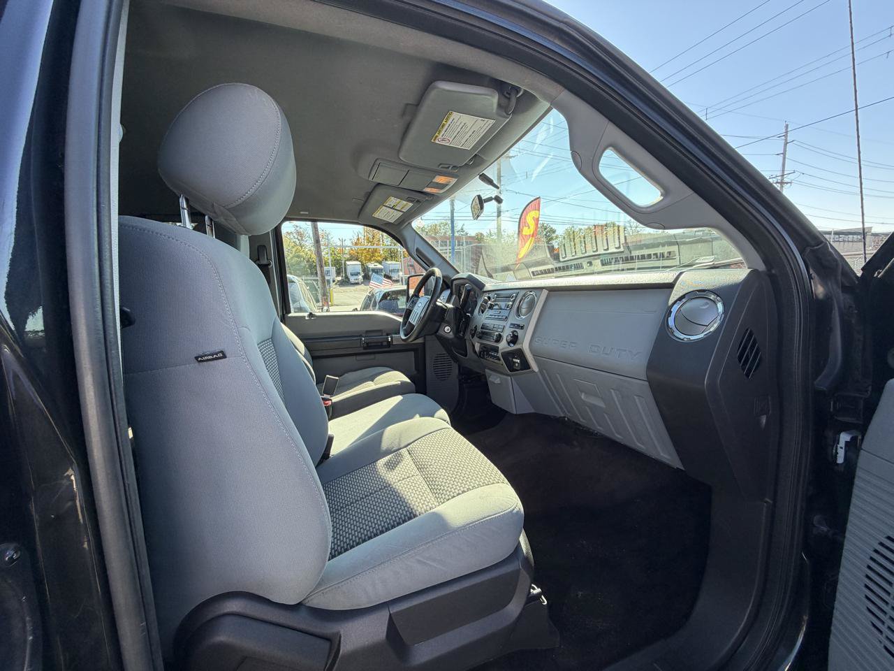 Used 2014 Ford F250 XLT w/ XLT Interior Package AWD/4WD image 23