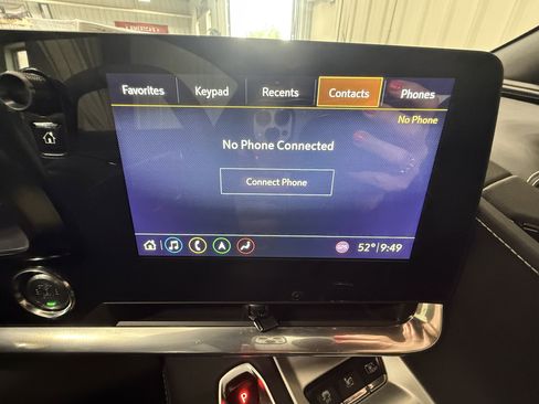 Used 2020 Chevrolet Corvette Stingray Preferred Cpe w/ 2LT Preferred Equipment Group RWD image 29