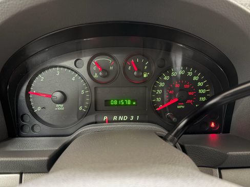 Used 2005 Ford Freestar SE FWD image 12