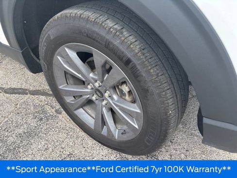 Used 2024 Ford Explorer XLT w/ Equipment Group 202A AWD/4WD image 48