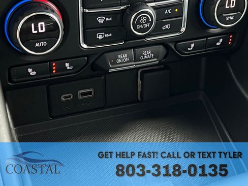 Used 2022 Chevrolet Suburban LT AWD/4WD image 47