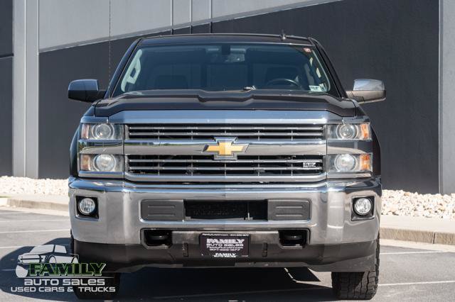 Used 2015 Chevrolet Silverado 2500 LTZ AWD/4WD image 15