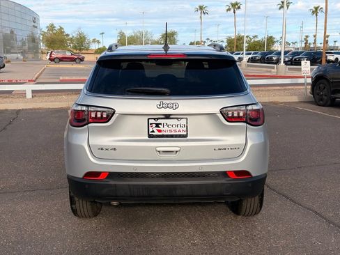 Used 2025 Jeep Compass Limited AWD/4WD image 5