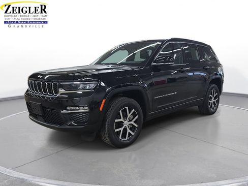 Certified 2024 Jeep Grand Cherokee Limited AWD/4WD image 1