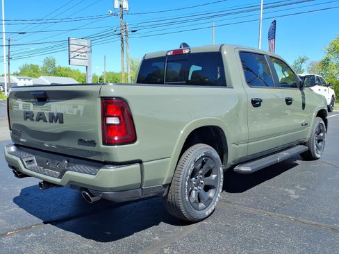 New 2026 RAM 1500 Big Horn AWD/4WD image 7