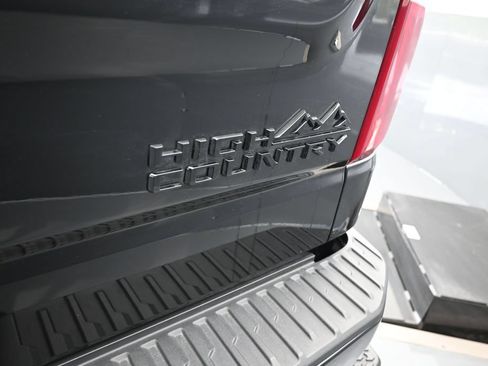 Used 2026 Chevrolet Silverado 1500 High Country w/ Midnight Edition AWD/4WD image 48