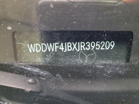 Used 2018 Mercedes-Benz C 300 Sedan w/ Premium Package image 33