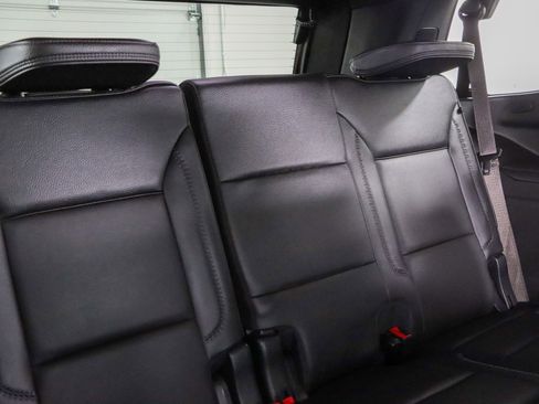 Used 2023 GMC Yukon Denali AWD/4WD image 33