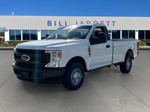 Certified 2022 Ford F250 XL image 3