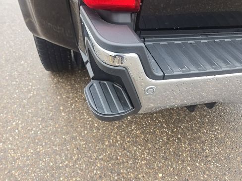 Used 2023 Ford F350 XLT w/ 360-Degree Camera Package image 44