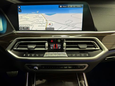 Used 2021 BMW X5 M50i AWD/4WD image 20