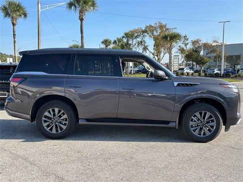New 2026 INFINITI QX80 Pure image 7