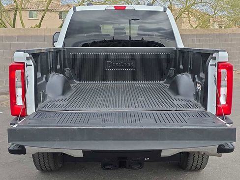 Used 2025 Ford F250 XLT image 23
