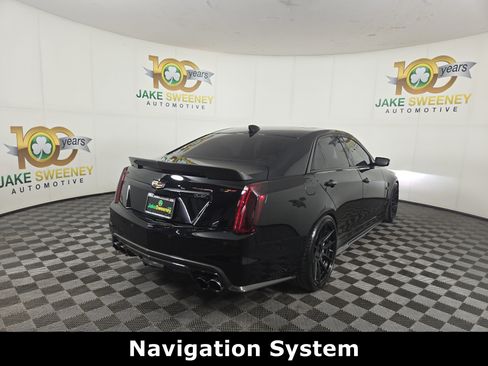 Used 2019 Cadillac CTS V w/ Carbon Fiber Package RWD image 9