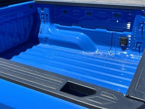 New 2025 GMC Canyon Elevation w/ Convenience Package image 25